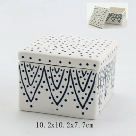 керамическая коробка без бретелек белая и синяя крышка
